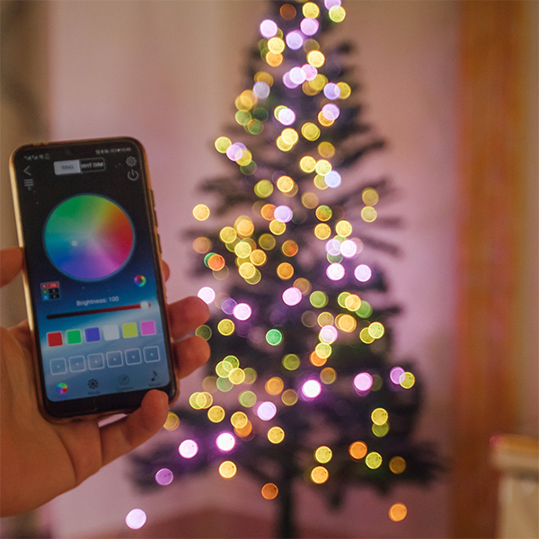 ChristmasLights, lumini festive pe care le poți controla cu smartphone-ul tău - Image 10