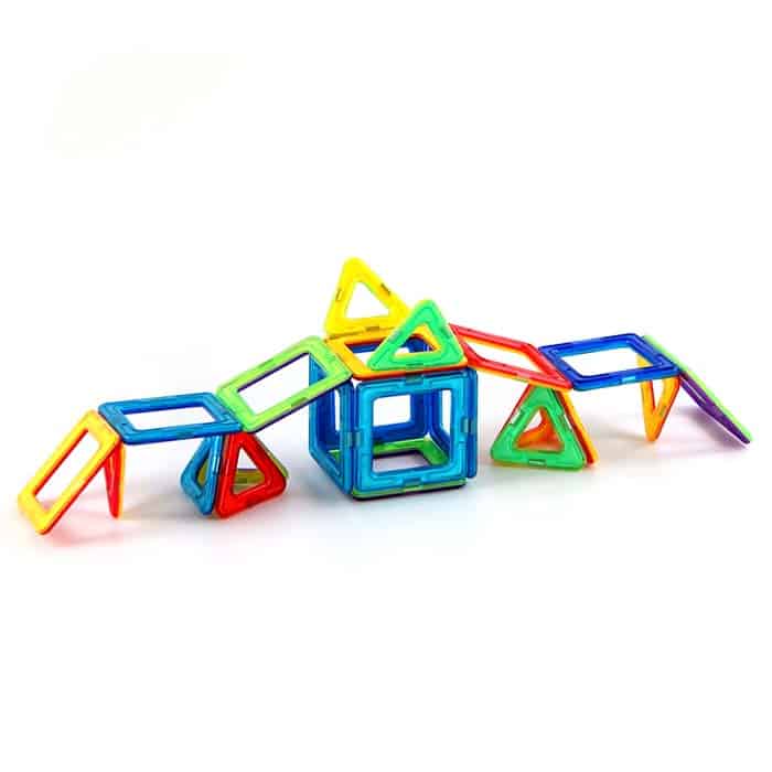 ConstructBlocks, un set de 50 de blocuri magnetice pentru diverse creații - Image 1