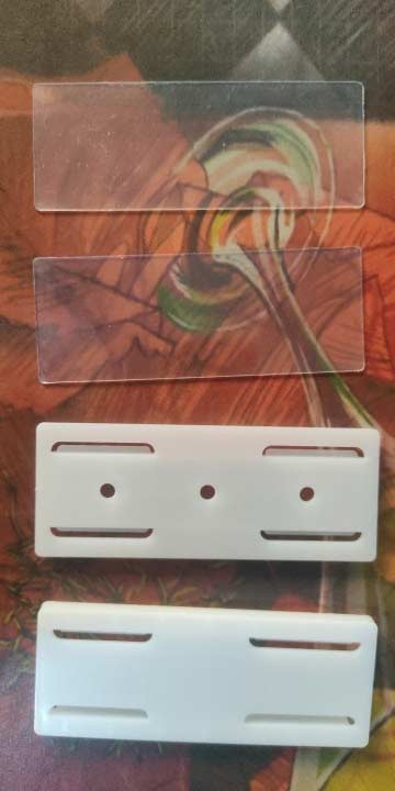NoTrace, suport autoadeziv pentru diverse accesorii pe care îl puteți lipi pe perete sau pe corpuri de mobilier (set de 4 suporturi) - Image 10